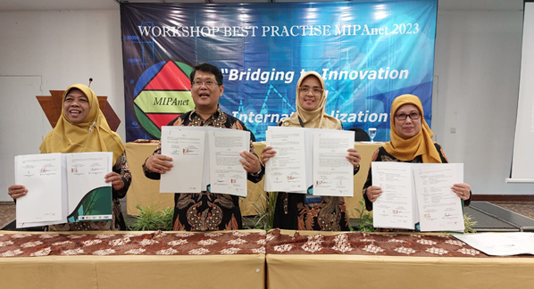 Penandatanganan Perjanjian Kerja Sama Fakultas Sains dan Teknologi Universitas Terbuka dengan Perguruan Tinggi Anggota Mipanet Tahun 2023