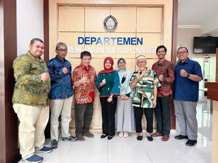 Benchmarking Pengembangan Kurikulum Program Studi Perencanaan Wilayah Dan Kota (FST UT) Ke Departemen Perencanaan Wilayah dan Kota Universitas Diponegoro (UNDIP)