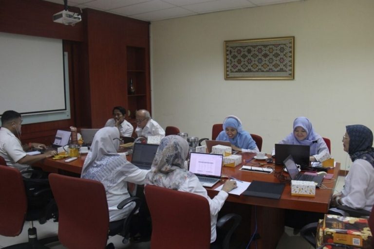 Workshop Finalisasi Proceeding the 3rd ISST 1