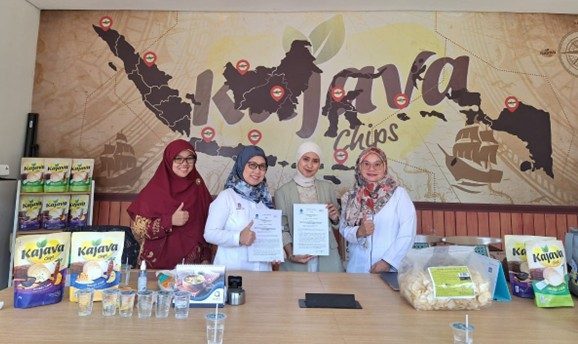 Penandatanganan PKS FST UT dan PT ACP
