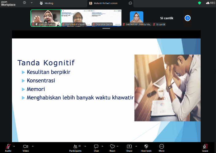 Pemaparan narasumber di Zoom